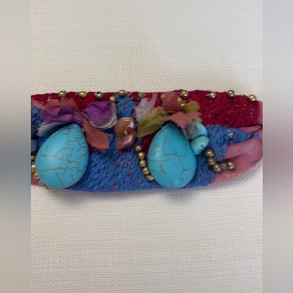 Handcrafted Bohemian Bracelet with Turquoise semi-precious Stone - Picture 4 of 6